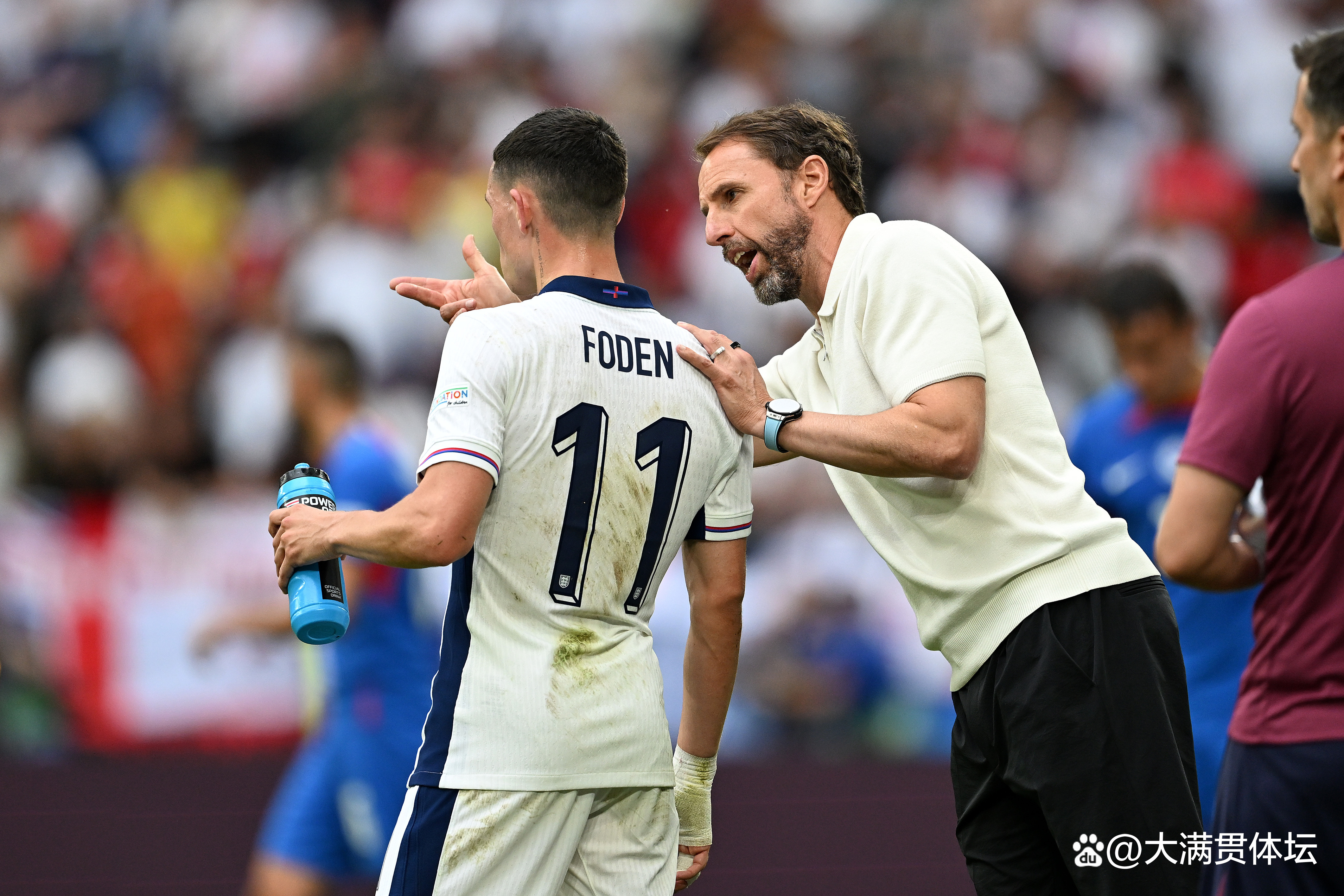 美国力克瑞士，贝林厄姆带队取胜