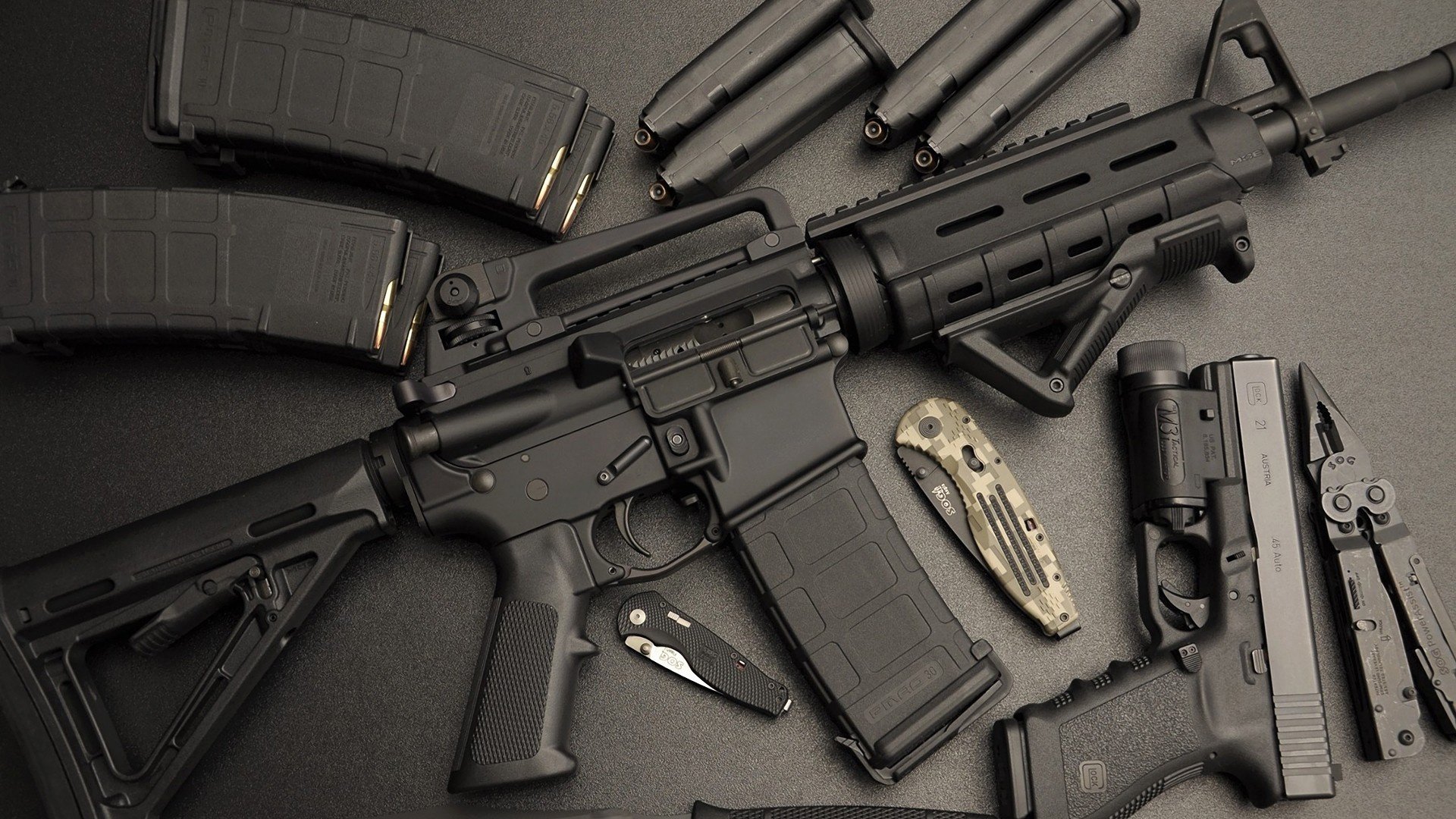 从蔚蓝海岸到仙人掌荒漠，当摩纳哥遇见墨西哥，阿尔瓦雷斯如何以一人之躯扛起一场文化战争