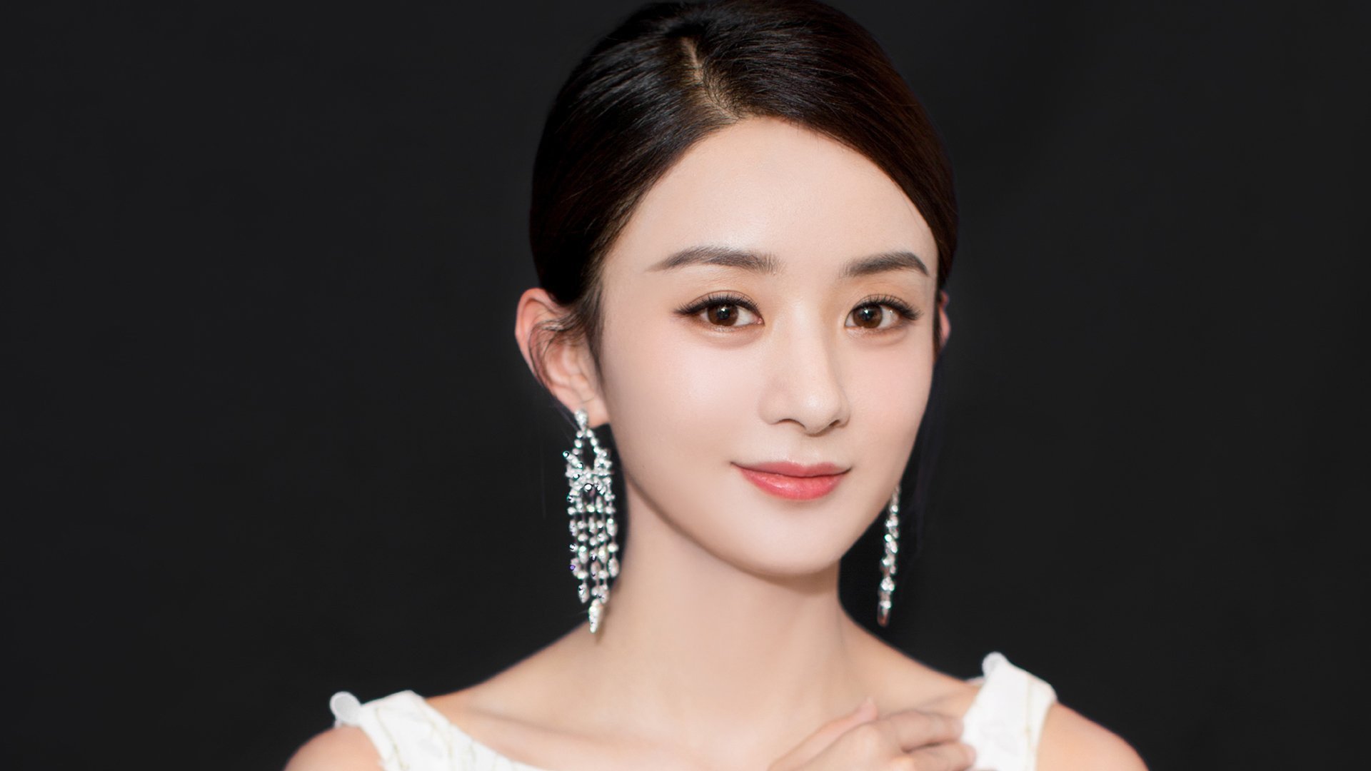 当魔术降临东决，一场遮蔽太阳的华丽表演