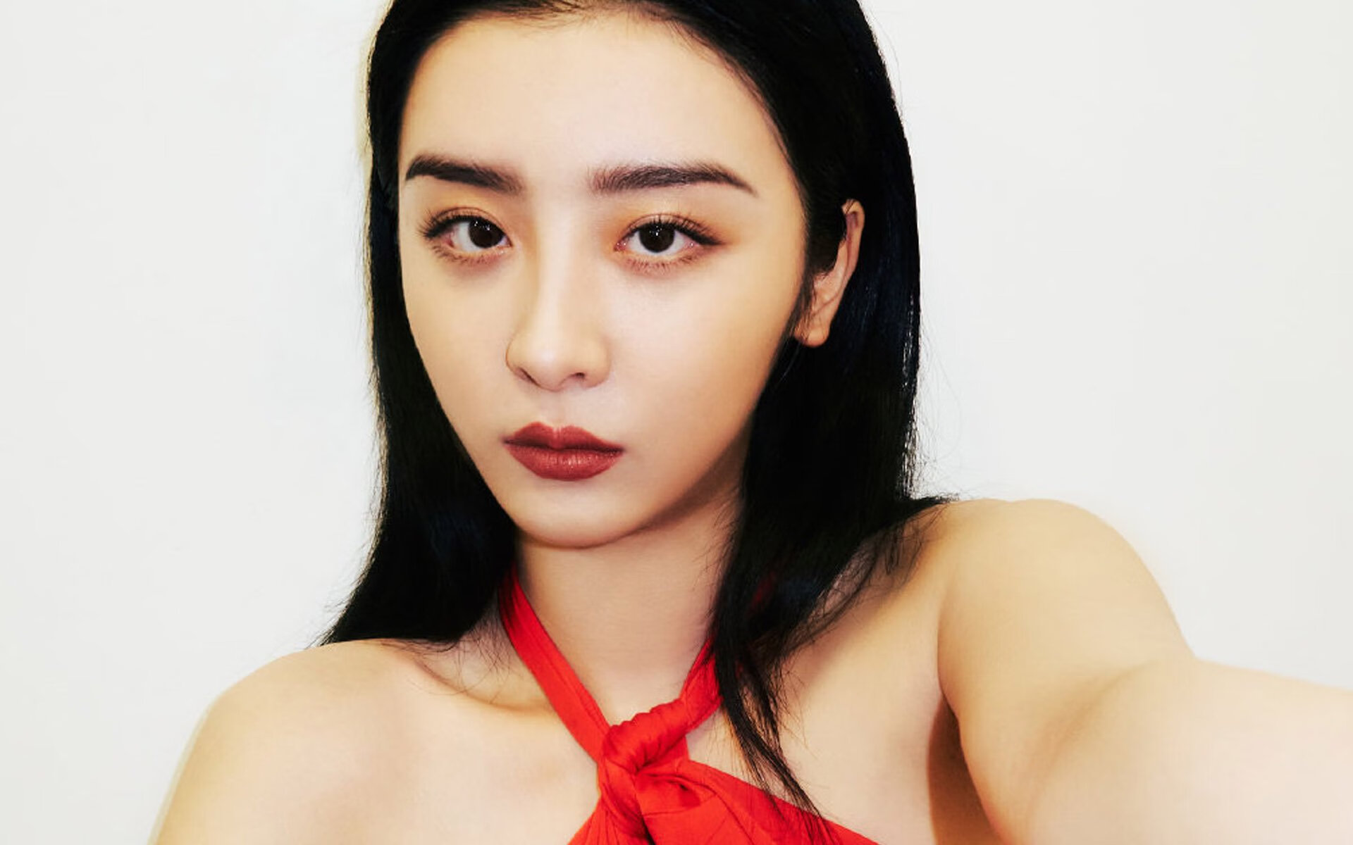 铁血防线撕裂曼城蓝图,阿劳霍爆发,书写加纳淘汰赛最伟大一夜