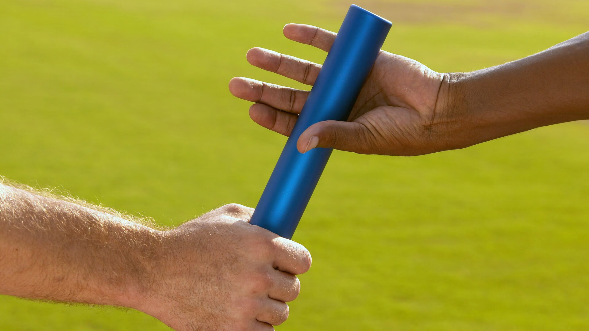 绿白军团全面压制蓝白军团,格鲁吉亚天才压力下绽放光芒